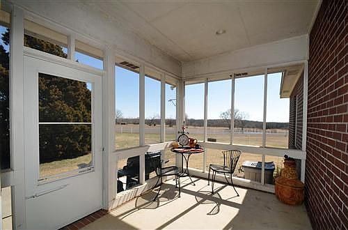Screened-In Porch