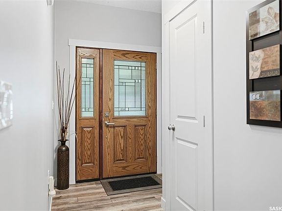 3rd image of 499 Rural Address