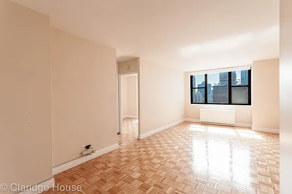 Rented by Milford Management | media 3