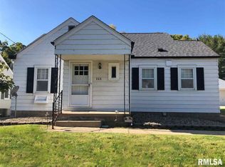 253 S Thorncrest Ave, Creve Coeur, IL