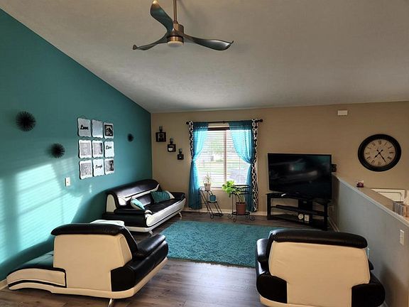 4th image of 5900 Clear Pointe Dr SE