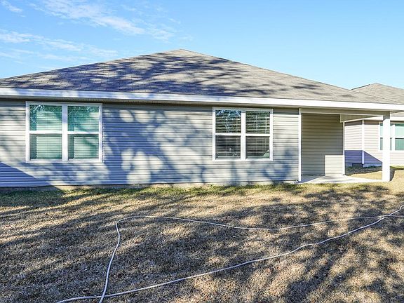 3rd image of 9740 Angel Oak Dr