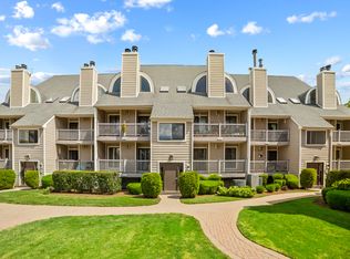 605 River Renaissance #605, East Rutherford, NJ 07073
