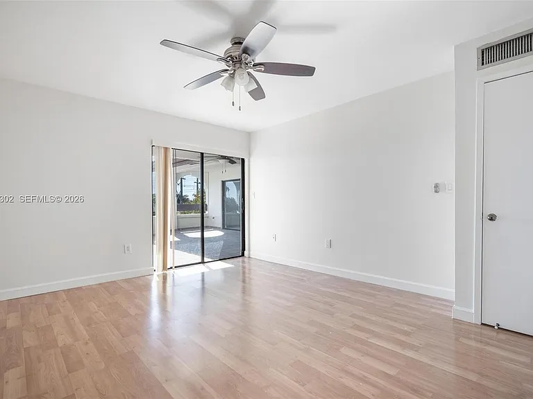 9040 SW 125th Ave #D408 — Photo 27