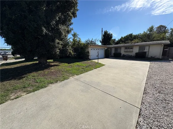 8962 Blossom Ave, Garden Grove, CA 92841