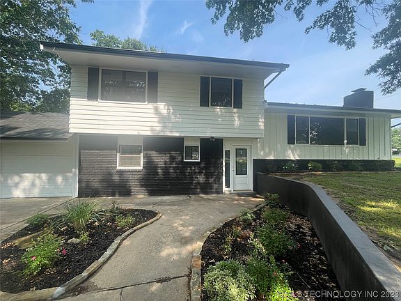 2nd image of 384 Fisher Dr