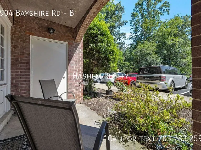 5904 Bayshire Rd #B — Photo 15