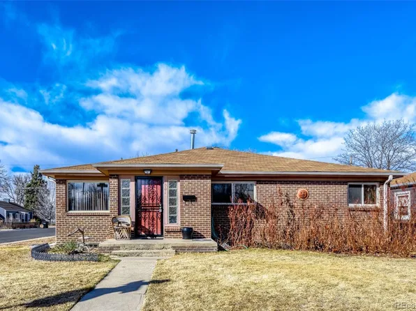 1901 Xanthia Street, Denver, CO 80220