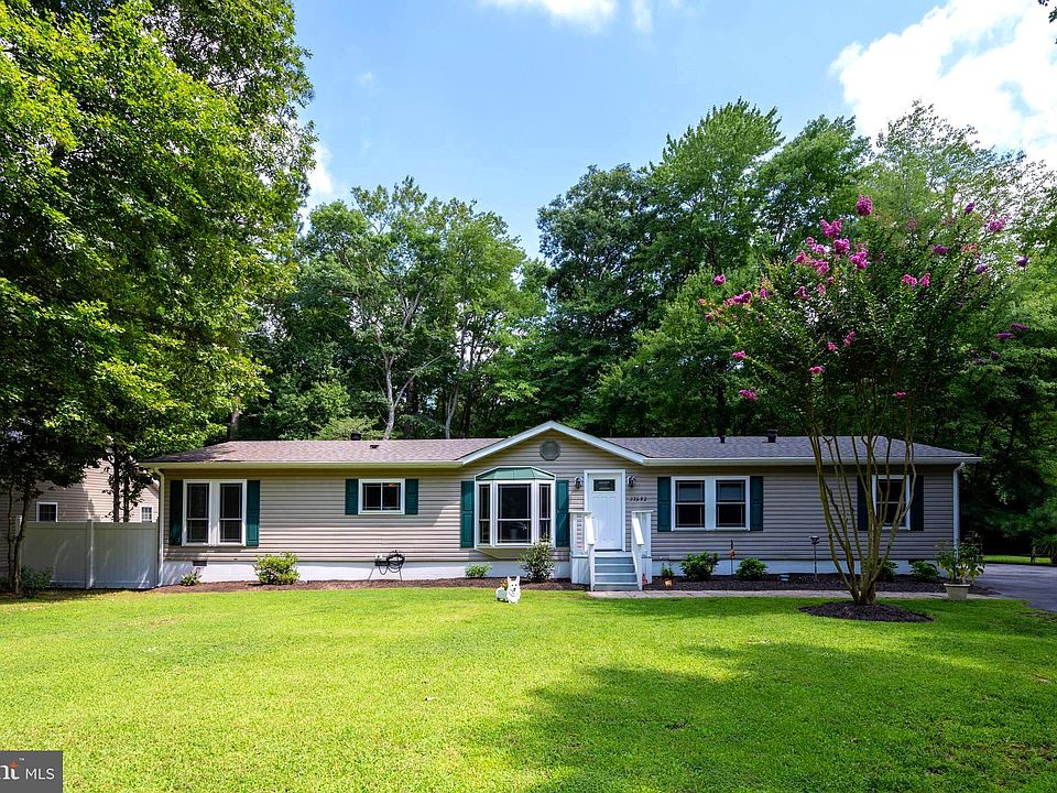 1st image of 32692 Culpepper Ct