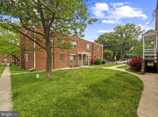 10 Danbury St SE APT 1, Washington, DC 20032