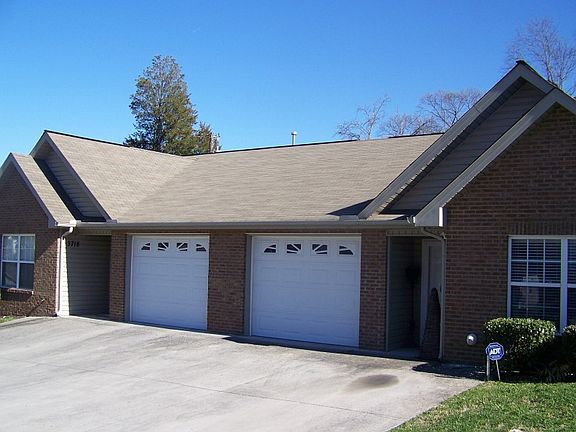 2nd image of 3718 Willow Falls Way