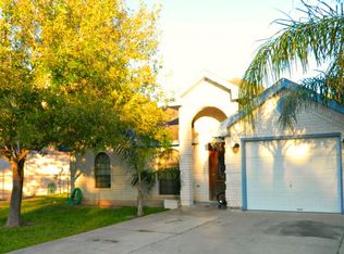 1002 Nogales St, Mission, TX 78572