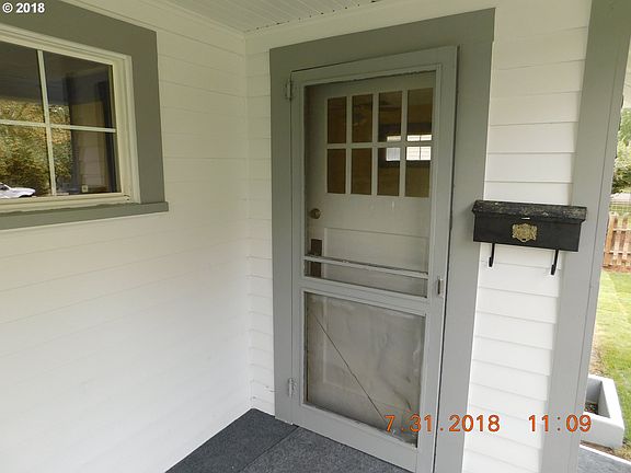 2nd image of 2414 3rd St