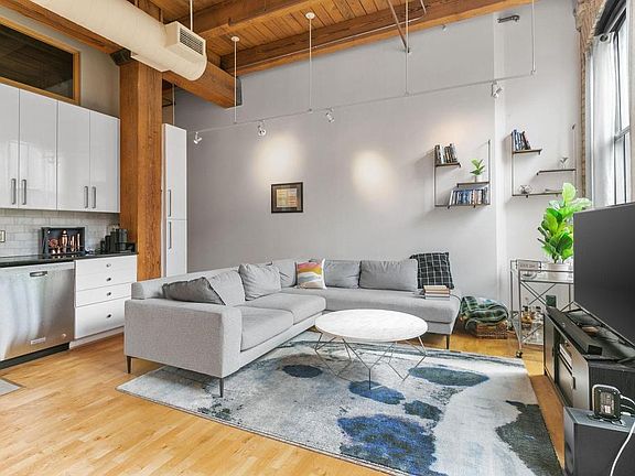 3rd image of 400 N 1st St APT 308
