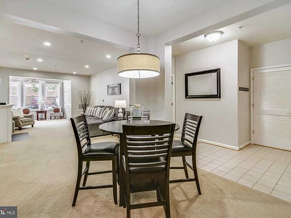 3rd image of 301 High Gables Dr APT 104