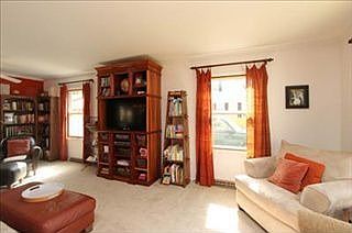 5th image of 4330 Ludlow Dr SE