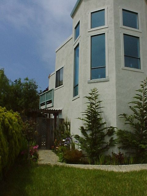 Entrance Back yard