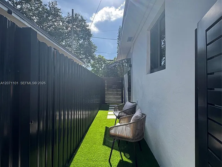 5611 NW 8th Ave #A — Photo 2