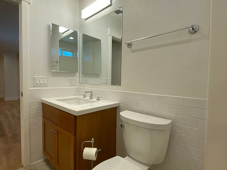 606B West St — Photo 17