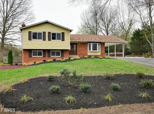 4401 Blyth Pl, Alexandria, VA 22309