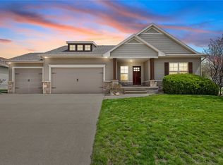 2820 Twinleaf Rd, Cedar Rapids, IA 52411