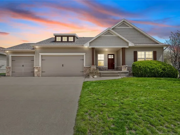 2820 Twinleaf Rd, Cedar Rapids, IA 52411