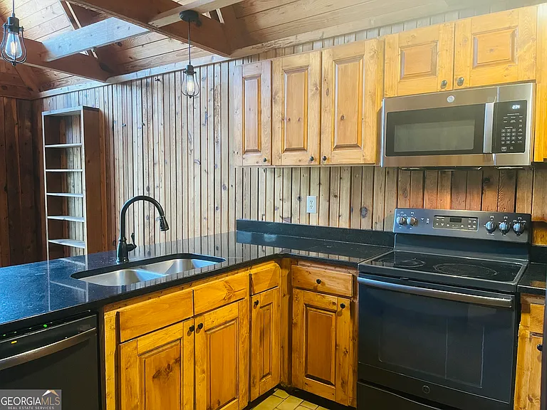 364 Grayson Trl — Photo 8