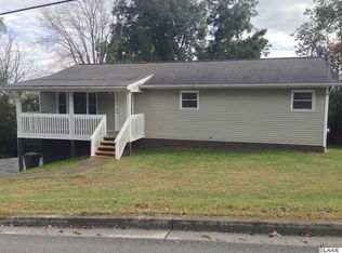 1011 W 7th North St, Morristown, TN 37814