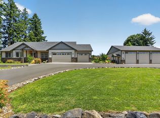 29746 SE Sunview Ln, Estacada, OR 97023