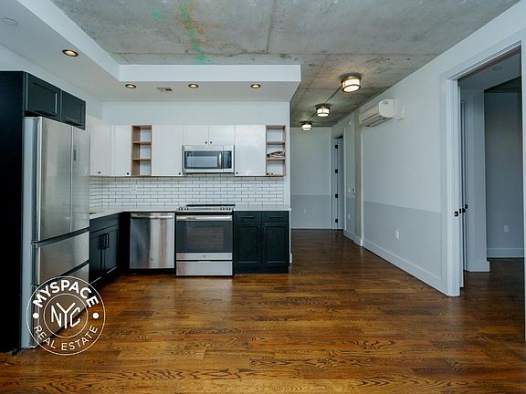 3rd image of 31-19 37th Ave #4G