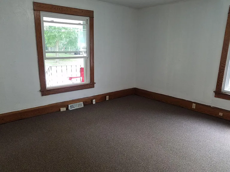Bedroom 1 (on main floor)