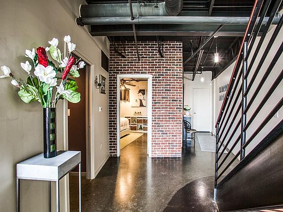3rd image of 3110 Thomas Ave APT 521