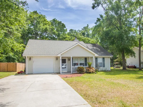 9 Spanish Moss Rd, Hilton Head Island, SC 29928