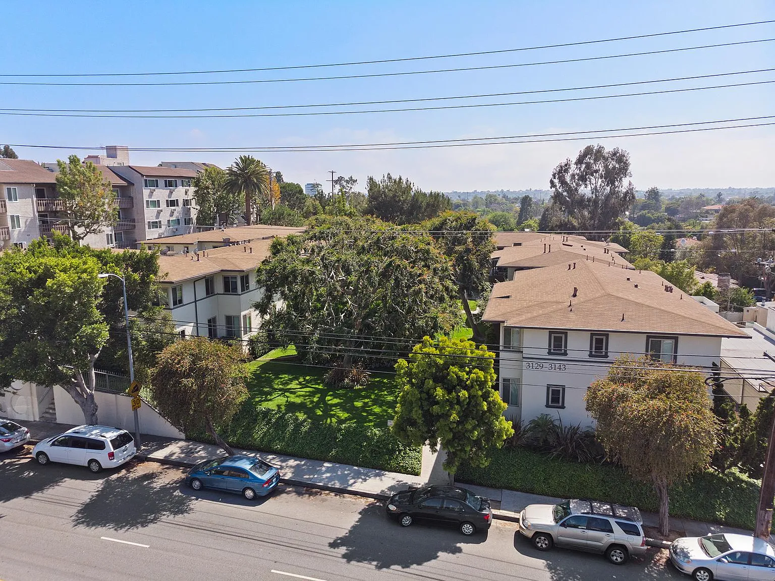 2 bed, 995 sqft, $2,695 — Photo 3