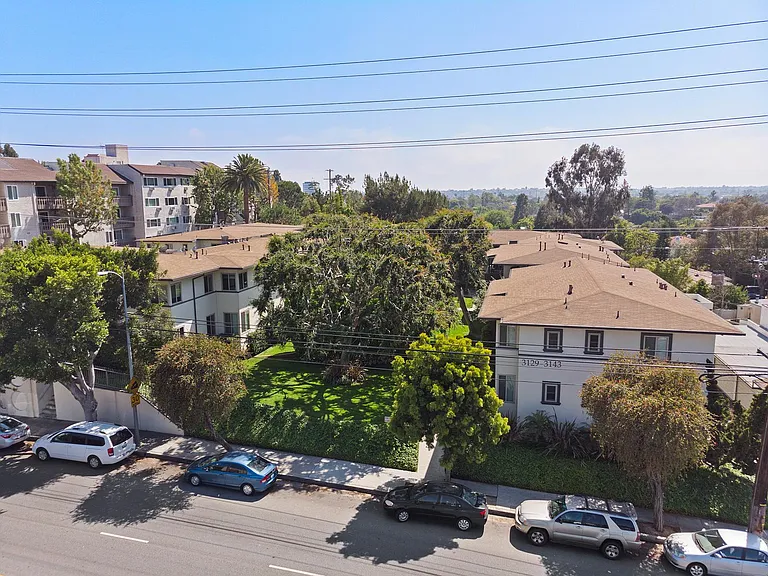 3137 Overland Ave #3 — Photo 3