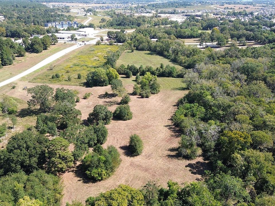 1st image of 24082 Lonestar Pkwy