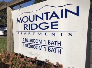 205 Pearl St APT 9, Chickamauga, GA 30707