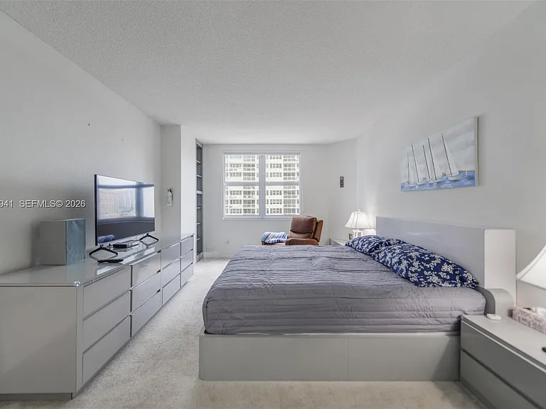 1980 S Ocean Dr #5E — Photo 26