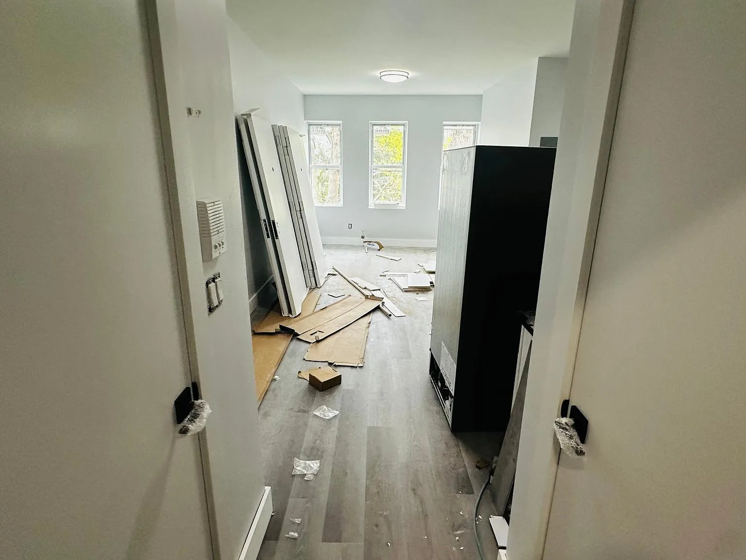 2 bed, 800 sqft, $2,500 — Photo 3