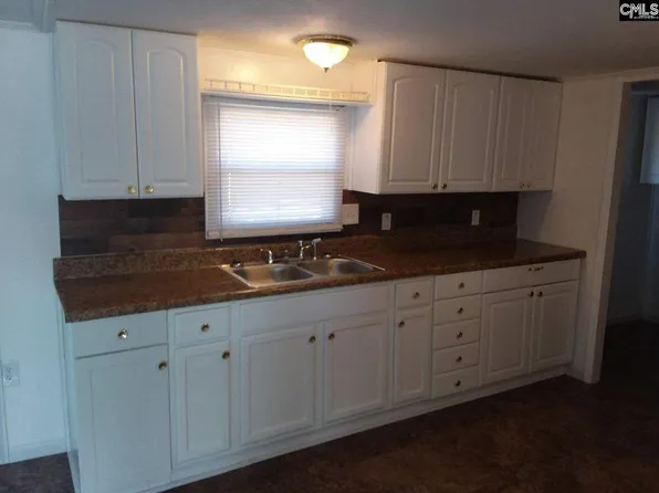 2020 Sun Valley Dr, Elgin, SC 29045