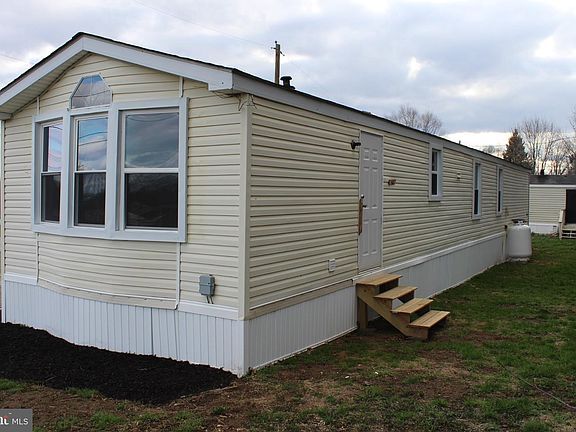 4th image of 115 Santilli Rd