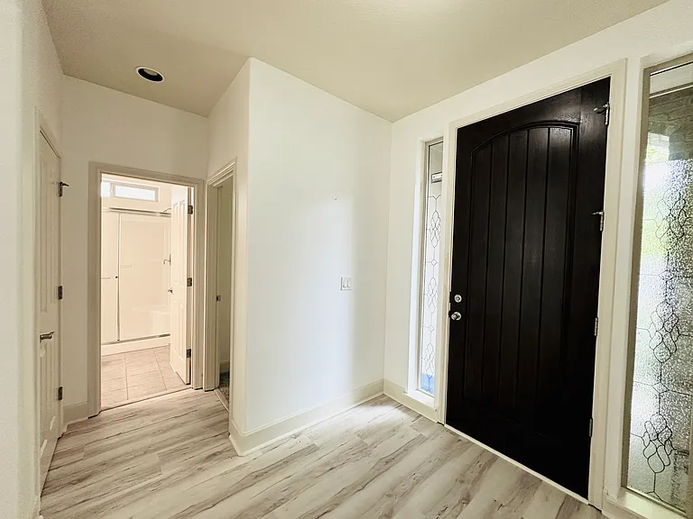 16756 NW Canton St — Photo 5