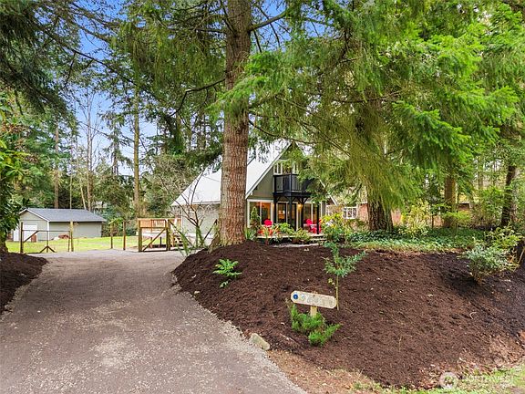 5th image of 37000 Cypress Drive NE