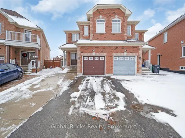 3314 Flagstone Dr, Mississauga, ON L5M 7T7