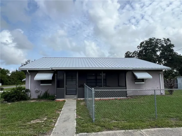 12 Elder St, Avon Park, FL 33825