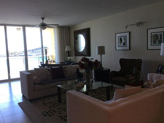3rd image of 2640 Lake Shore Dr Unit 409