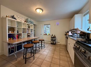 235 Charles St #1, Cambridge, MA 02141