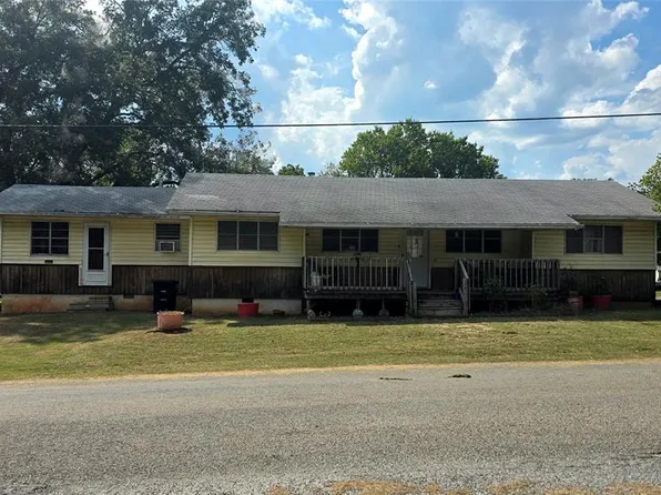 701 Johnson St, Meeker, OK 74855