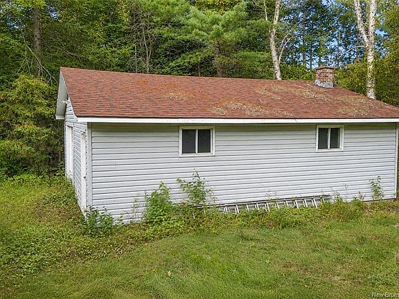 4th image of 1897 Hanwell Rd