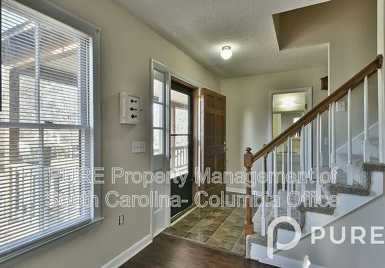 101 Briarcliffe E — Photo 16